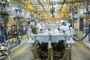 La industria manufacturera no se recupera y cayó un 3,2% interanual en agosto