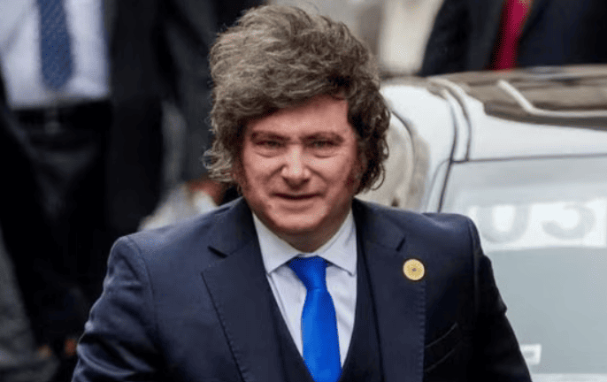 Milei ratificó su respaldo a Caputo y aseguró que La Libertad Avanza apunta a ganar en 2027