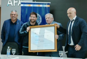 Lionel Messi recibió el Doctorado Honoris Causa de la UBA: “Es un orgullo muy grande”