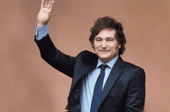 Qué significa el gesto del «Six Seven» que hizo Javier Milei desde la Casa Rosada