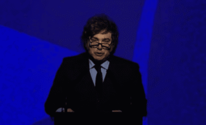 El Gobierno aseguró que los dichos de Javier Milei sobre mandar periodistas a la «hoguera» fueron «una metáfora»