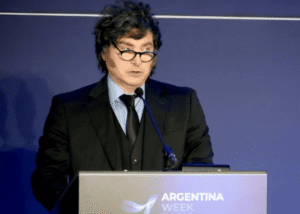 Javier Milei sobre que no se llega a fin de mes: «Si vos tomás crédito, el problema lo vas a tener el mes que viene»