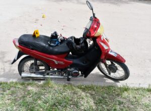 Un motociclista de 17 años resultó herido en un choque contra un camión en Tilisarao