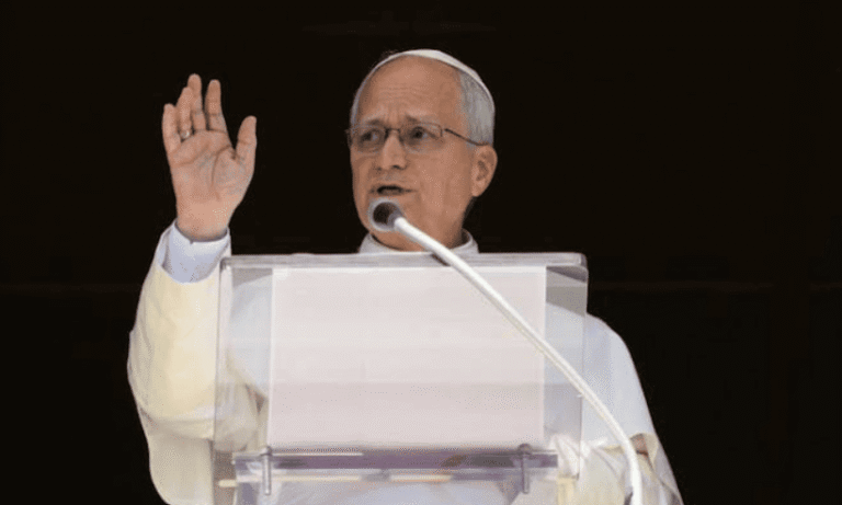 El papa León XIV fue operado y le extrajeron un tumor maligno del pulmón