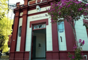 Villa Mercedes: dos jóvenes resultaron heridos tras un choque y el otro vehículo se habría fugado